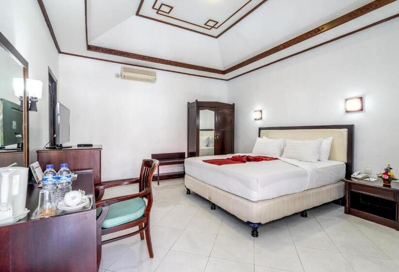 带泳池观景的豪华房, Inna Bali Heritage