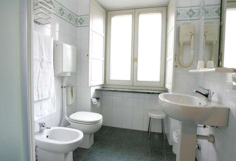 غرفة إقتصادية, Le Petit