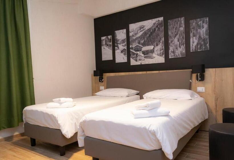 스탠다드 룸, Petit Palais