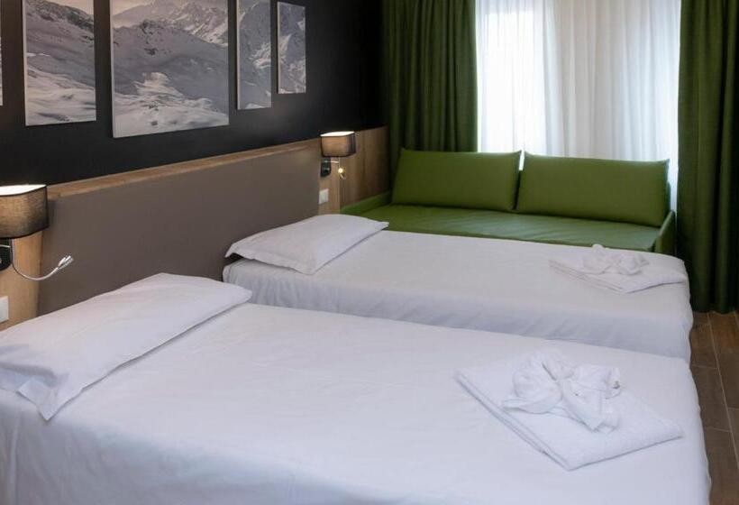 스탠다드 트리플 룸, Petit Palais