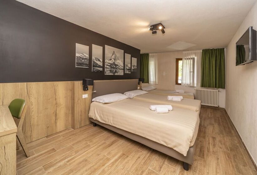 스탠다드 트리플 룸, Petit Palais