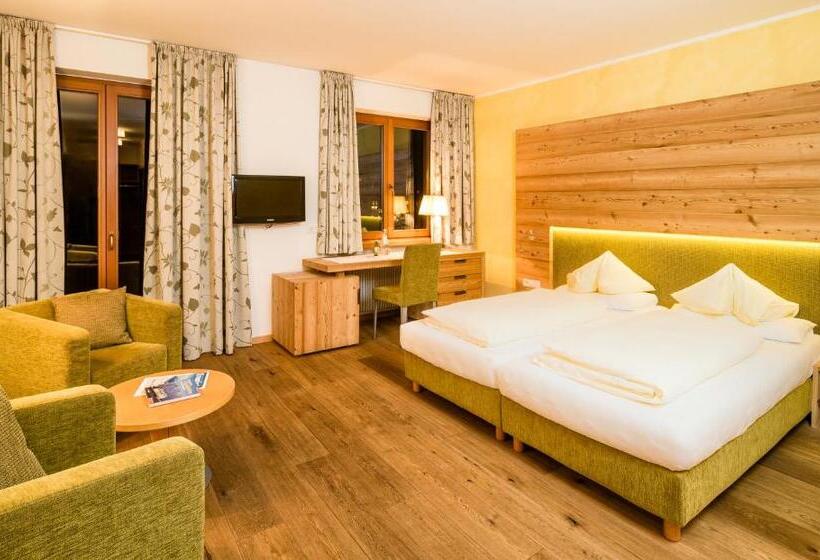 Habitación Deluxe, Post  Olangcard Included