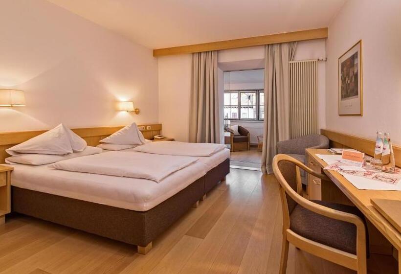 Habitación Comfort, Post  Olangcard Included