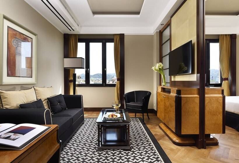 جناح جونيور مطل على المدينة, Principi Di Piemonte | Una Esperienze