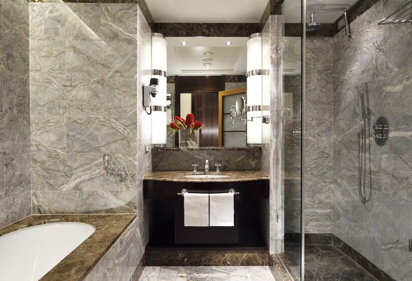 غرفة ديلوكس مطلة على المدينة, Principi Di Piemonte | Una Esperienze