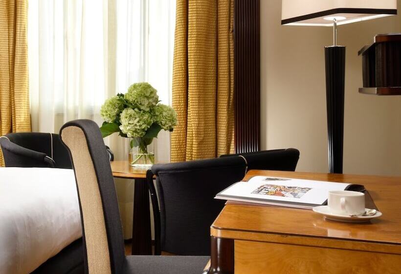 غرفة ديلوكس مطلة على المدينة, Principi Di Piemonte | Una Esperienze