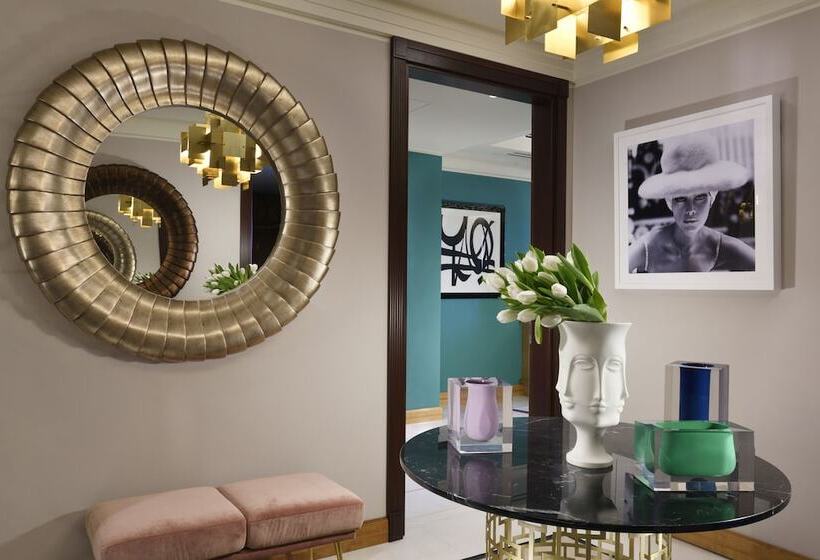 جناح رئاسى, Principi Di Piemonte | Una Esperienze