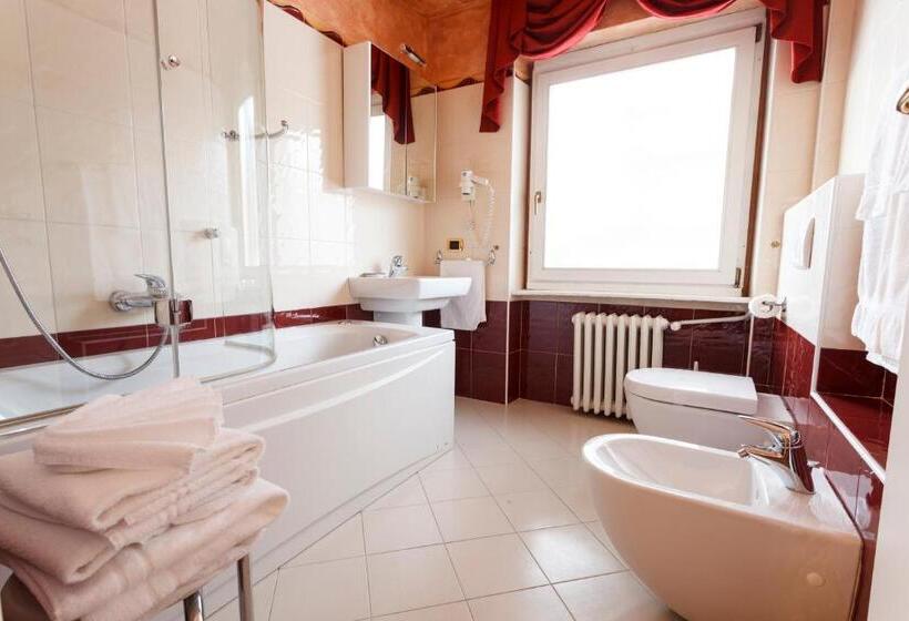 スタンダードルーム, Savoy Sestriere