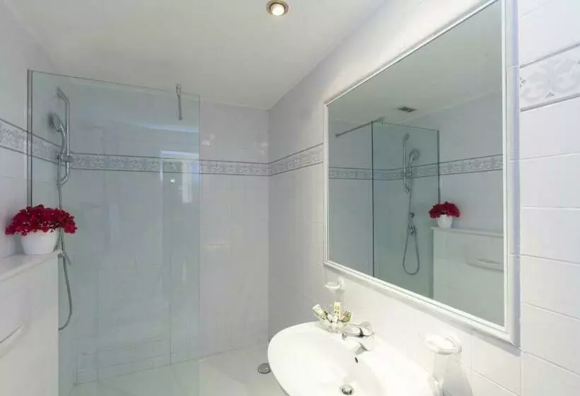 Deluxe-huone, Villa Diodoro