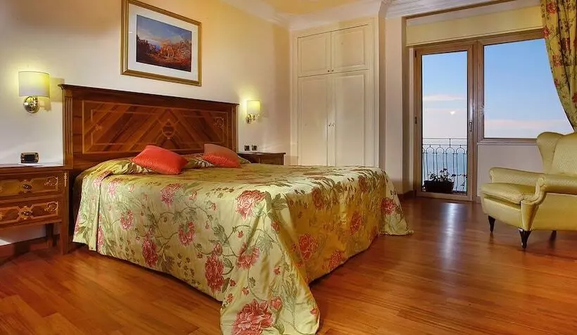 Superior-huone Parveke, Villa Diodoro