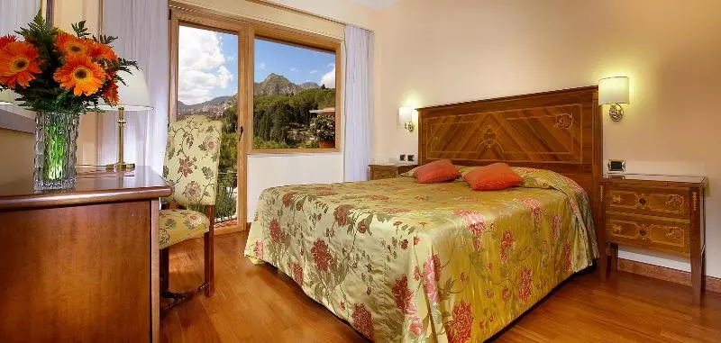 Classic-huone, Villa Diodoro