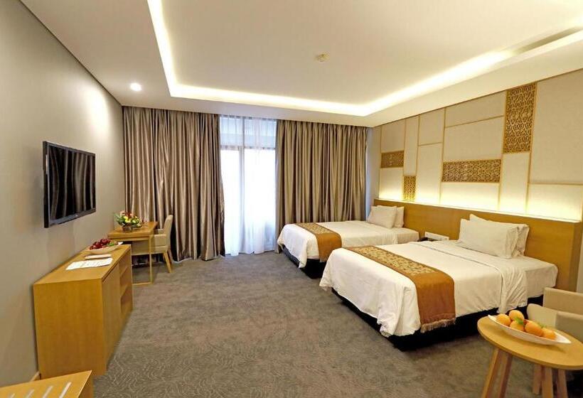 발코니 디럭스 룸, Patra Semarang Hotel & Convention