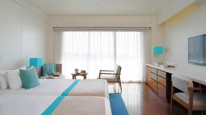オーシャンビューのクラブルーム, Ana Intercontinental Manza Beach Resort, An Ihg
