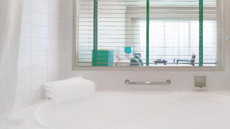 Классический Номер, Ana Intercontinental Manza Beach Resort, An Ihg