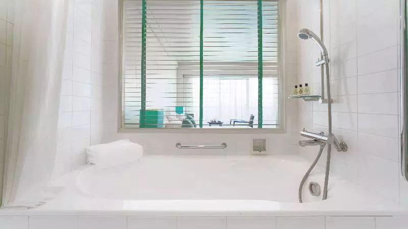 オーシャンビュースーペリアールーム, Ana Intercontinental Manza Beach Resort, An Ihg