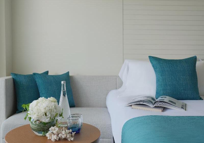 Номер Superior Вид на Море, Ana Intercontinental Manza Beach Resort, An Ihg