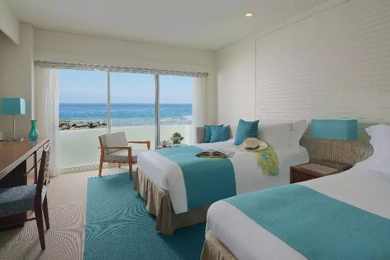 オーシャンビュースーペリアールーム, Ana Intercontinental Manza Beach Resort, An Ihg
