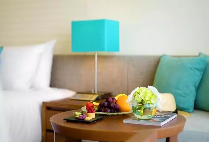 クラブルーム ビュー, Ana Intercontinental Manza Beach Resort, An Ihg