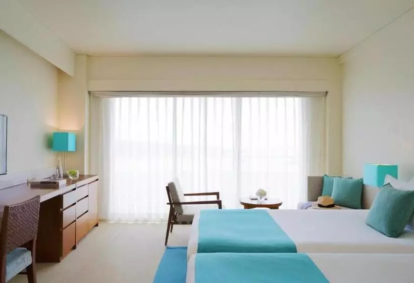 景色の見えるデラックスルーム, Ana Intercontinental Manza Beach Resort, An Ihg