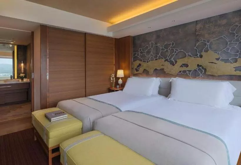 デラックススイート, Ana Intercontinental Manza Beach Resort, An Ihg