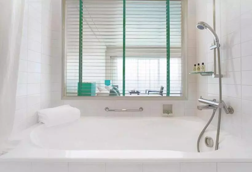キングサイズベッドのクラシックルーム, Ana Intercontinental Manza Beach Resort, An Ihg