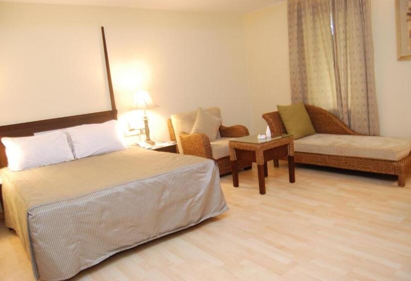 חדר דלוקס, The Ashhok Hassan