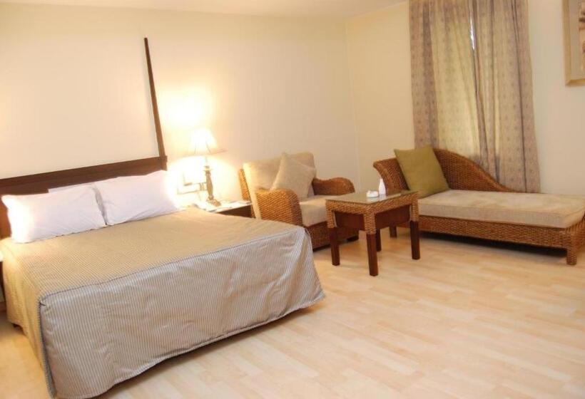 חדר דלוקס, The Ashhok Hassan