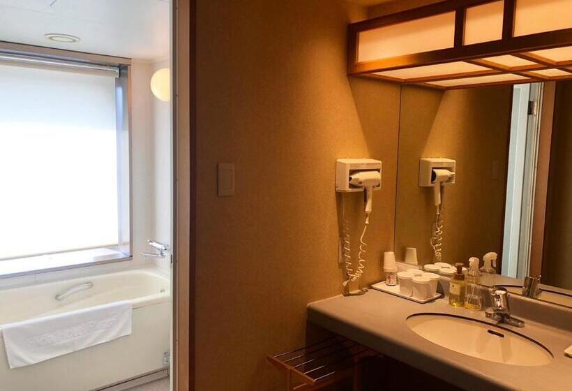 Четырехместный Номер Deluxe, Hida Takayama Onsen Hida Hotel Plaza