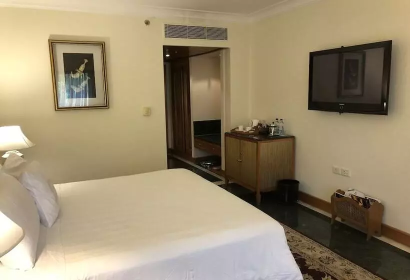 ガーデンビュースタンダードルーム, Itc Mughal, A Luxury Collection Resort & Spa, Agra