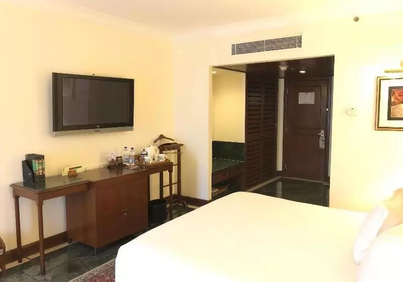 ガーデンビュースタンダードルーム, Itc Mughal, A Luxury Collection Resort & Spa, Agra