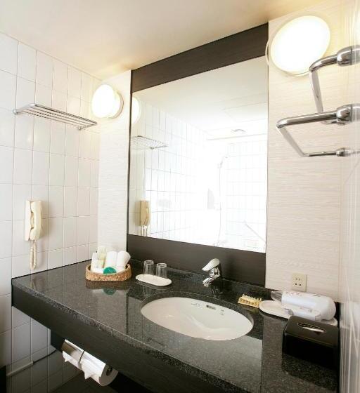 جناح, Nagoya Tokyu