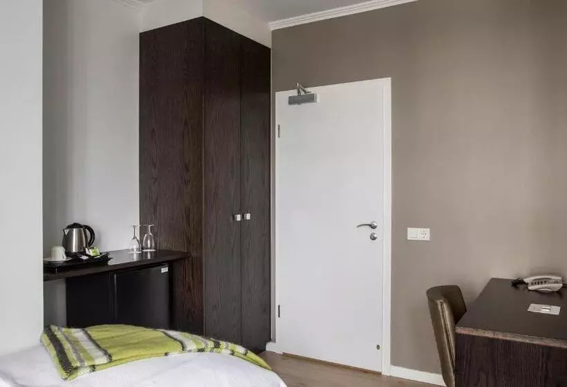 اتاق استاندارد یک نفره, Odinsve