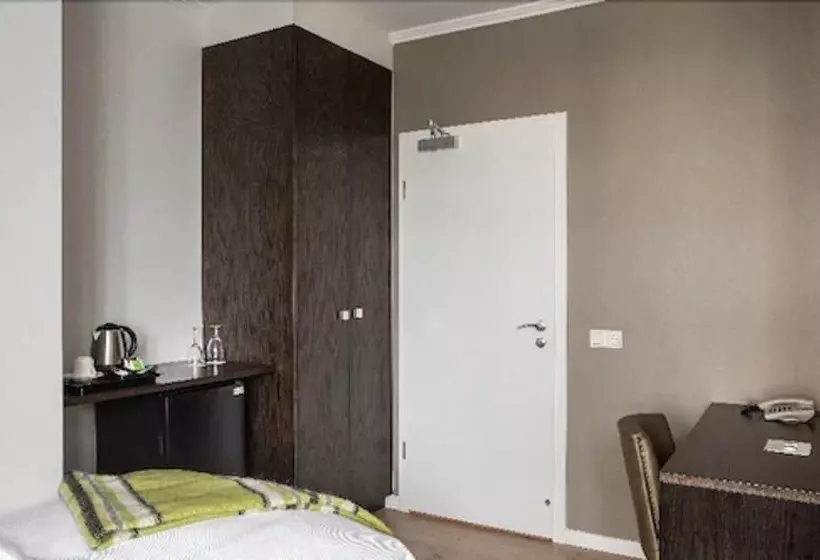اتاق استاندارد یک نفره, Odinsve