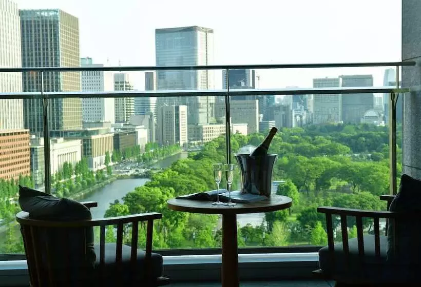 バルコニー付きデラックスルーム, Palace Hotel Tokyo