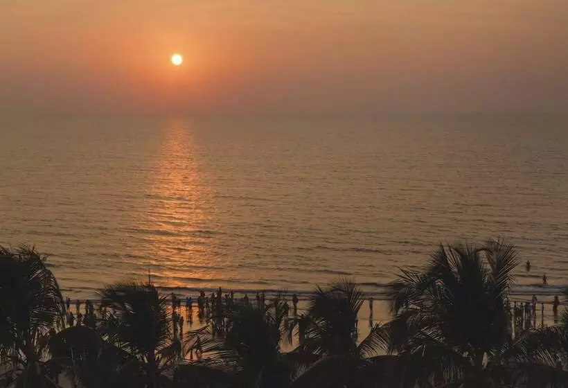 Deluxe-huone, Ramada Plaza By Wyndham Palm Grove