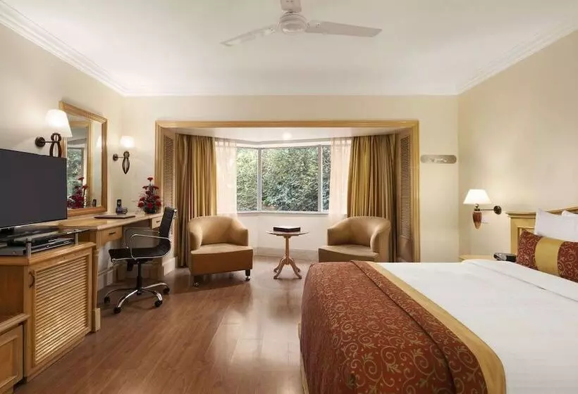 Deluxe-huone, Ramada Plaza By Wyndham Palm Grove