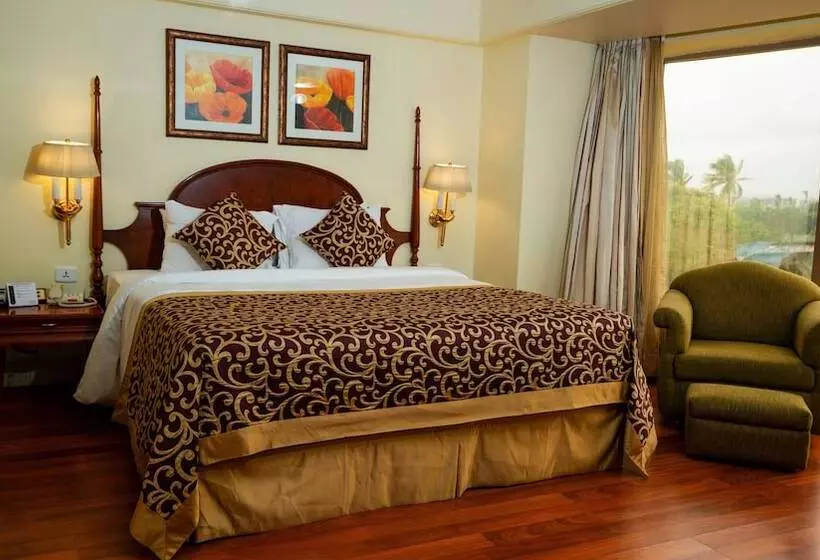 Deluxe-sviitti, Ramada Plaza By Wyndham Palm Grove