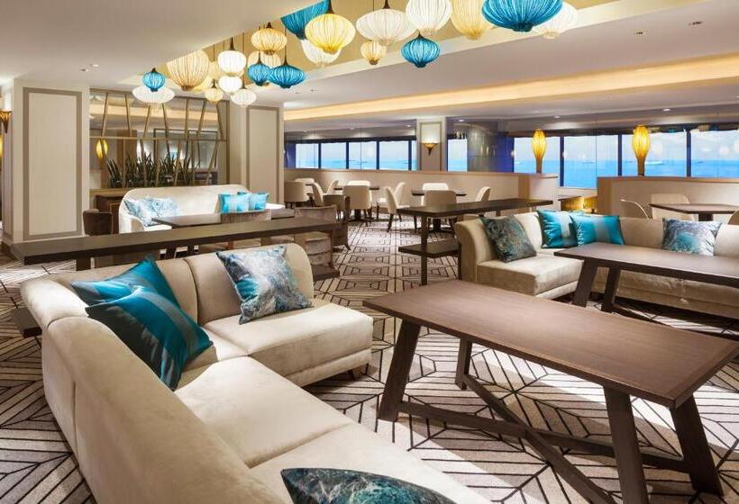 Номер Клуб, Sheraton Grande Tokyo Bay