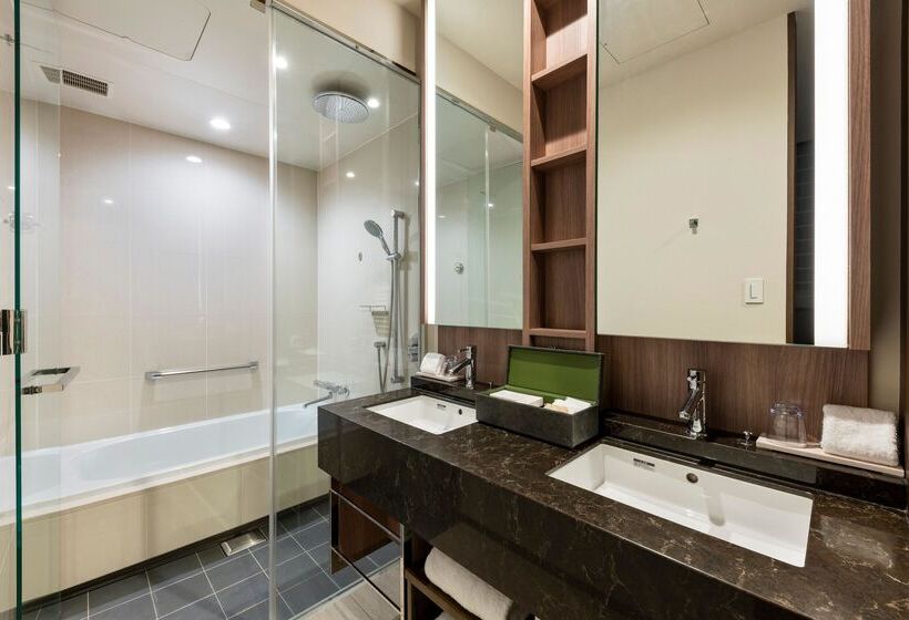 行政房间, The Celestine Ginza