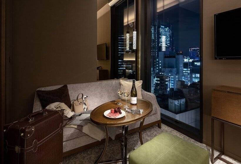 Номер Superior, The Celestine Ginza