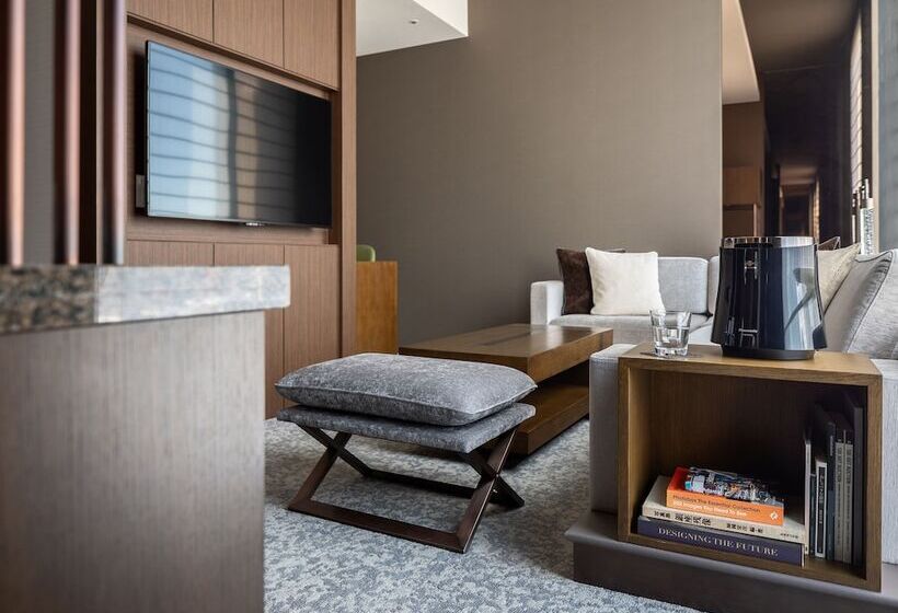 Номер Executive, The Celestine Ginza