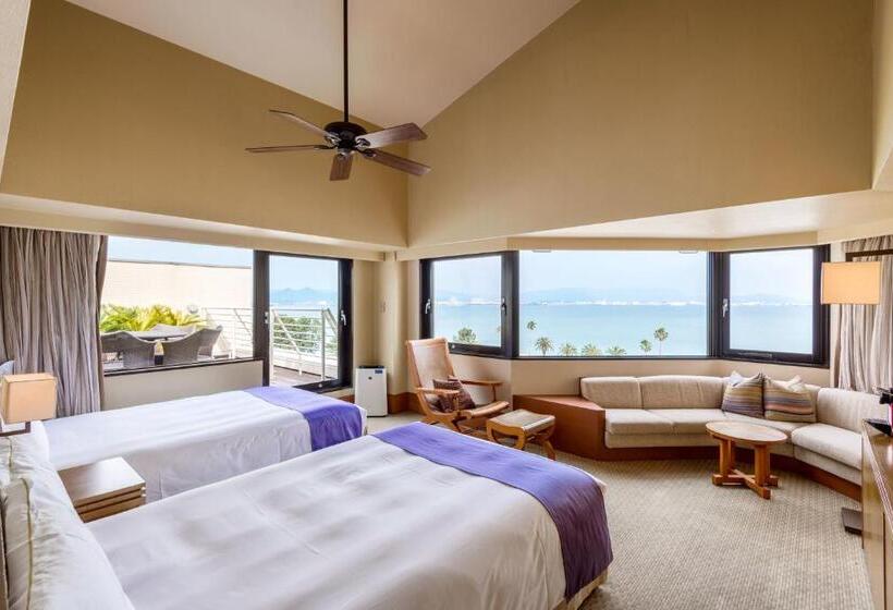 스탠다드 발코니 룸, The Luigans Spa And Resort