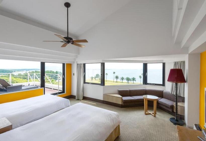 스탠다드 발코니 룸, The Luigans Spa And Resort