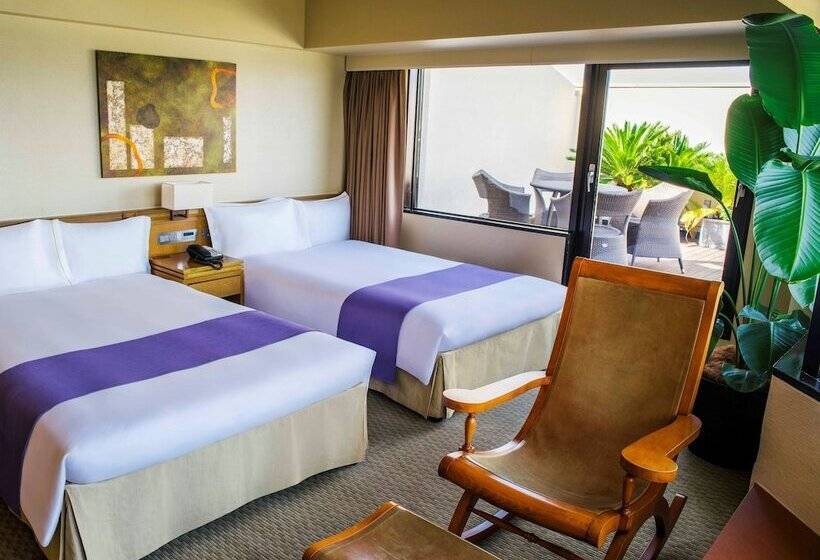 스탠다드 발코니 룸, The Luigans Spa And Resort