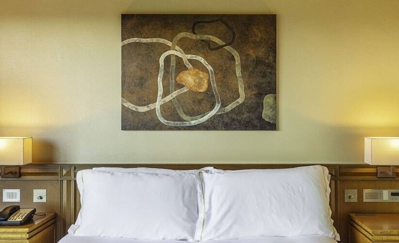 디럭스 룸, The Luigans Spa And Resort