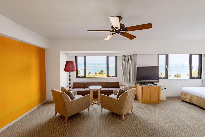 디럭스 룸, The Luigans Spa And Resort