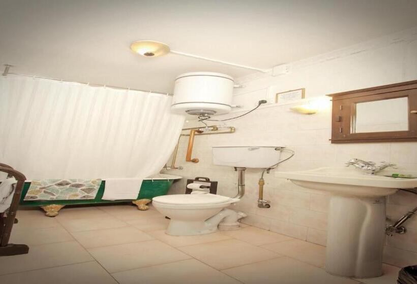 Номер Superior, Windamere Hotel   A Colonial Heritage