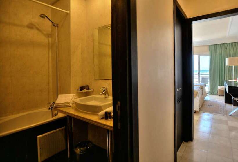 اتاق استاندارد با چشم‌انداز دریا, Casablanca Le Lido Thalasso & Spa