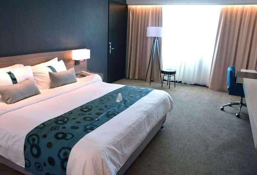 스탠다드 룸 킹사이즈 침대, Grand Margherita