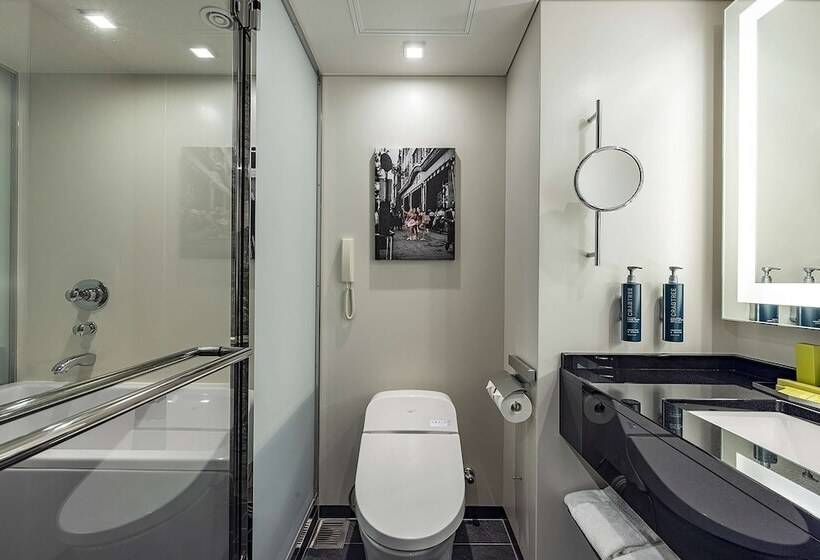 חדר אקזקיוטיב, Hilton Tokyo